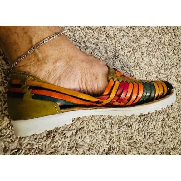 Mexican Artesanias Juniors Handcrafted Leather Multi-Color Slip on Sandals 4/7.5 - Picture 3 of 5